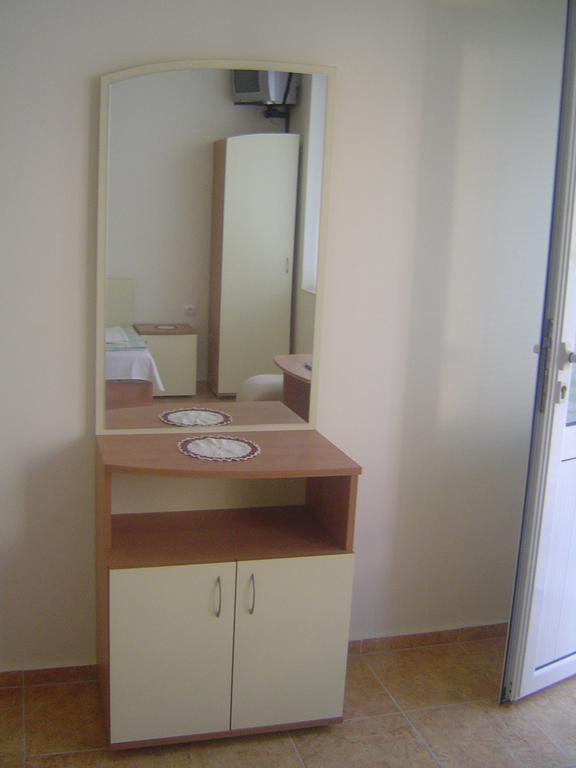 Guest House Dimovi Sozopol Exteriör bild